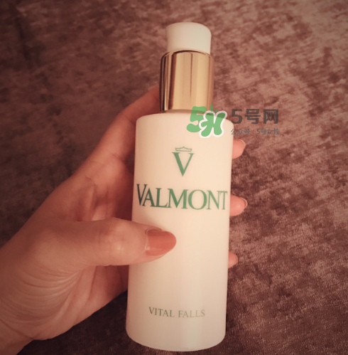 法爾曼生命之泉爽膚水怎么樣？法爾曼生命之泉潤膚露好用嗎？