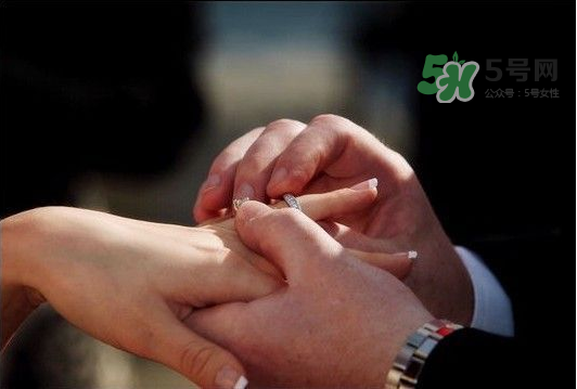 2017閏六月可以訂婚嗎？2017閏六月訂婚好嗎？