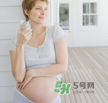 頭胎有邊生邊入盆的嗎？頭胎遲遲不入盆怎么辦？