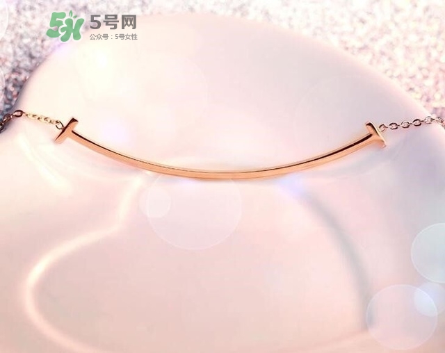 tiffany蒂芙尼微笑項(xiàng)鏈多少錢_專柜價(jià)格 tiffany蒂芙尼微笑項(xiàng)鏈多少錢_專柜價(jià)格