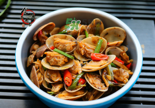 花蛤不能和什么同食？花蛤不能和什么一起吃？