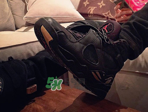 air jordan 8 retro ovo多少錢？ovo與aj8合作款什么時(shí)候發(fā)售？
