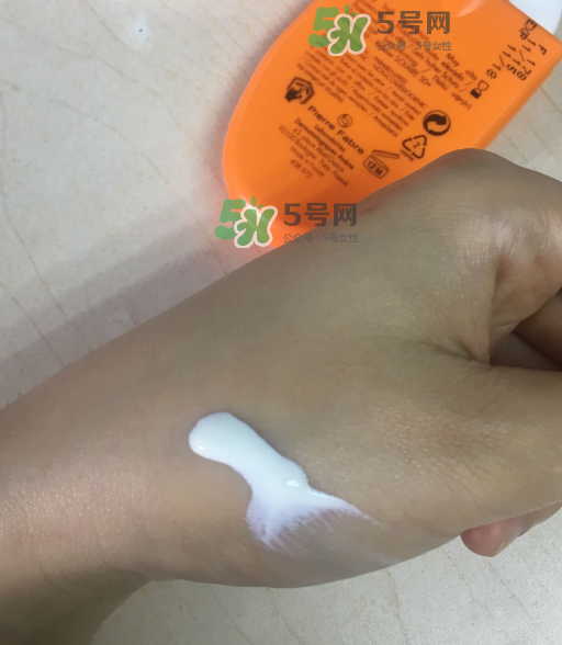 雅漾防曬霜怎么樣？雅漾防曬霜防水嗎？