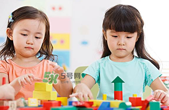 孩子在幼兒園被咬了怎么辦？孩子在幼兒園受傷怎么辦？