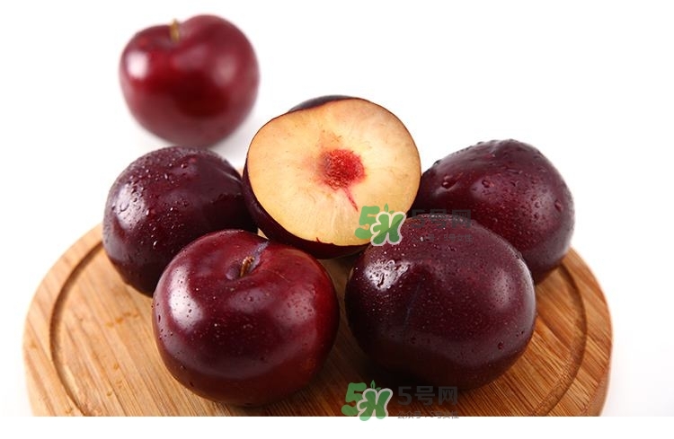 黑布林和紅布林哪個甜？黑布林和紅布林的區(qū)別