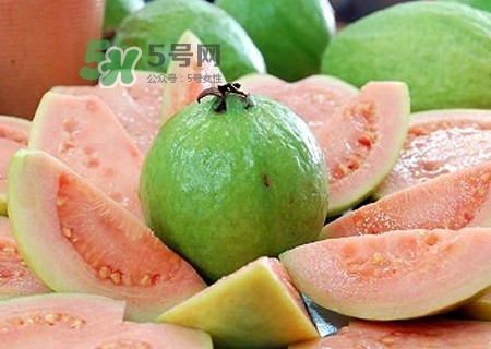 芭樂(lè)可以減肥嗎？吃芭樂(lè)可以喝牛奶嗎？