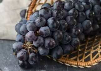 夏黑葡萄有籽嗎？夏黑葡萄好吃嗎？