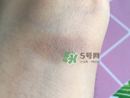 mac焦點小眼影怎么樣？mac時尚焦點小眼影好用嗎