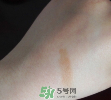 mac時(shí)尚焦點(diǎn)小眼影多少錢？mac焦點(diǎn)小眼影專柜價(jià)格