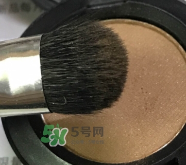 mac時(shí)尚焦點(diǎn)小眼影多少錢？mac焦點(diǎn)小眼影專柜價(jià)格