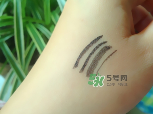 mac眼線液筆好用嗎？mac眼線液筆哪款好用？