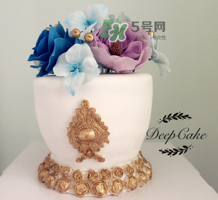 翻糖蛋糕怎么做？翻糖蛋糕是用什么做的