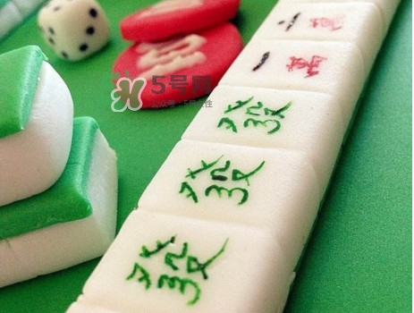 為什么叫翻糖蛋糕？翻糖蛋糕為什么那么貴