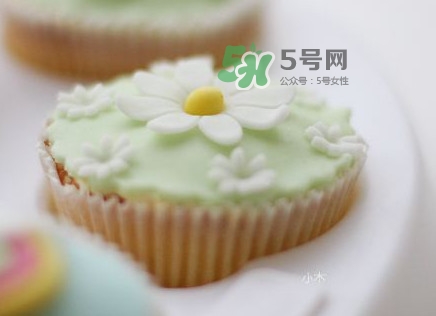 翻糖蛋糕多少錢一個(gè)？翻糖蛋糕多錢一磅？