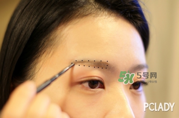 mac眉筆怎么用？mac魅可眉筆怎么削