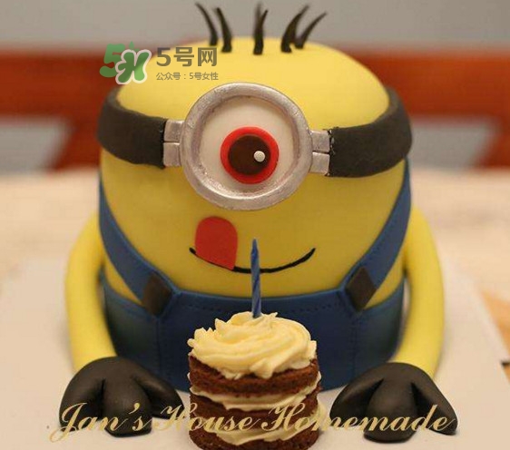 翻糖蛋糕多少錢一個(gè)？翻糖蛋糕多錢一磅？