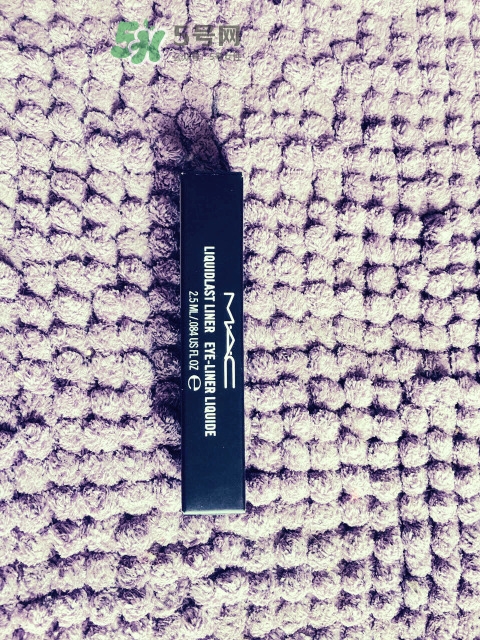 mac眼線液筆怎么用？mac魅可眼線液筆使用方法