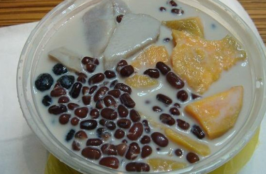 仙草凍是龜苓膏嗎？龜苓膏和仙草凍有什么區(qū)別