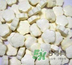 牛初乳咀嚼片合適人群 牛初乳咀嚼片適合多大的孩子吃？