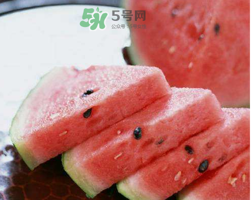 立秋為什么貼秋膘？立秋貼秋膘吃什么？