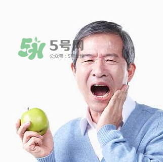 醫(yī)生因牙疼引發(fā)敗血癥離世 牙痛會(huì)得敗血癥嗎？