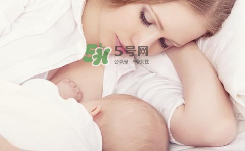 產(chǎn)后憂郁是這樣來的！這些話絕對(duì)別對(duì)新手媽媽說！