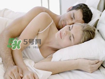 安全套越薄越好嗎？超薄避孕套會破嗎？