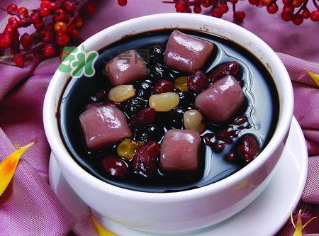 燒仙草是黑涼粉嗎？燒仙草和黑涼粉的區(qū)別