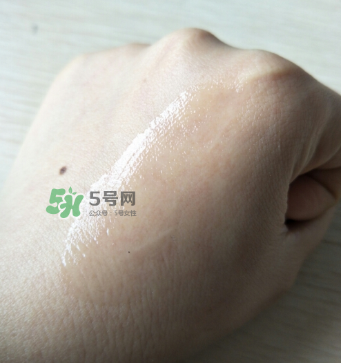 溫碧泉明星復(fù)合水精華多少錢？溫碧泉明星復(fù)合水精華價格