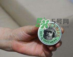 小蜜蜂紫草膏能治濕疹嗎？小蜜蜂紫草膏對濕疹有效果嗎？