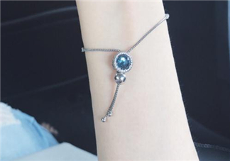 潘多拉璀璨星空手鏈怎么調？pandora璀璨之心手鏈怎么戴？