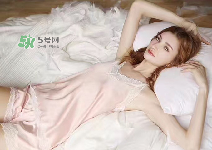 Huang s七夕限量版睡衣多少錢？Huang s七夕限量版睡衣價格