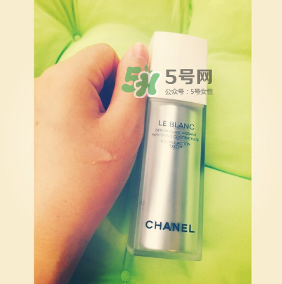 香奈兒美白精華液怎么樣？香奈兒美白精華液好用嗎？