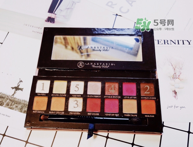 大眼夜店眼妝教程圖片 夜店眼妝怎么畫 大眼夜店眼妝教程圖片 夜店眼妝怎么畫