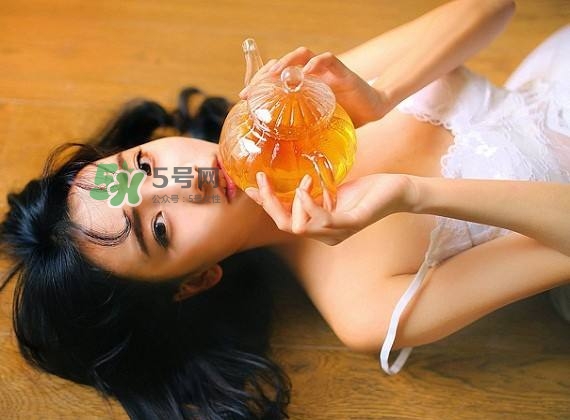 避孕藥怎么吃？避孕藥能調(diào)理月經(jīng)嗎？