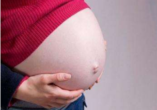 孕期可以蹲著上廁所嗎？孕期上廁所會壓到寶寶嗎？