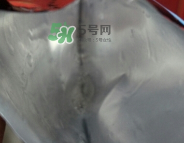 小迷糊玻尿酸竹炭面膜怎么樣？小迷糊黑面膜好用嗎