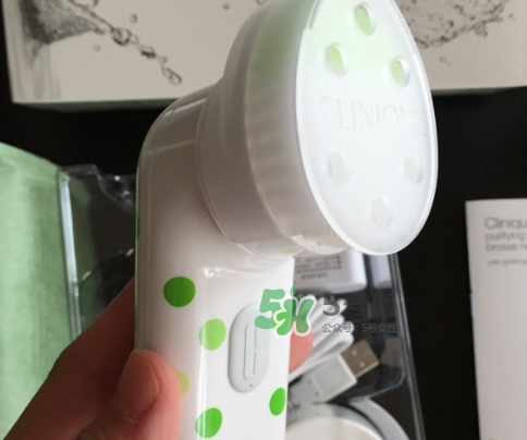 倩碧聲波潔面儀怎么充電？倩碧潔面儀充電燈不亮