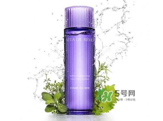 dermafirm德妃紫蘇水變色怎么回事？德妃紫蘇水什么顏色？