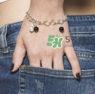 銀手鐲可以去濕氣嗎？銀手鐲能祛濕嗎？