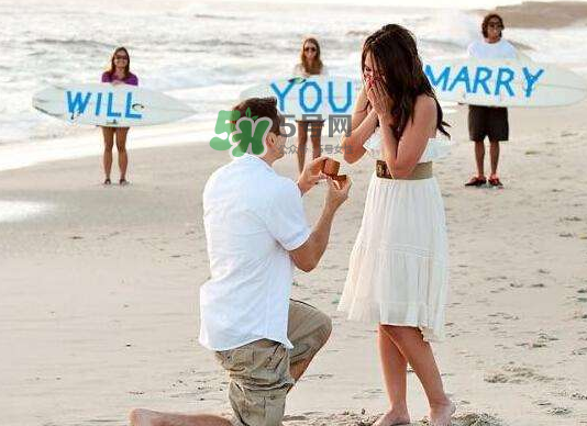 七夕求婚成功率大嗎_七夕求婚好嗎_七夕求婚方法 七夕求婚成功率大嗎_七夕求婚好嗎_七夕求婚方法