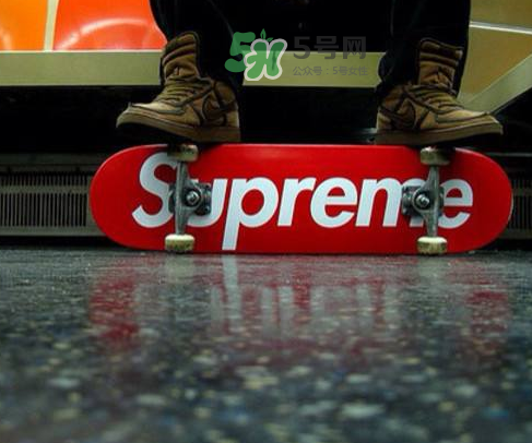 supreme狗骨頭玩具是真的嗎？supreme骨頭玩具會發(fā)售嗎？