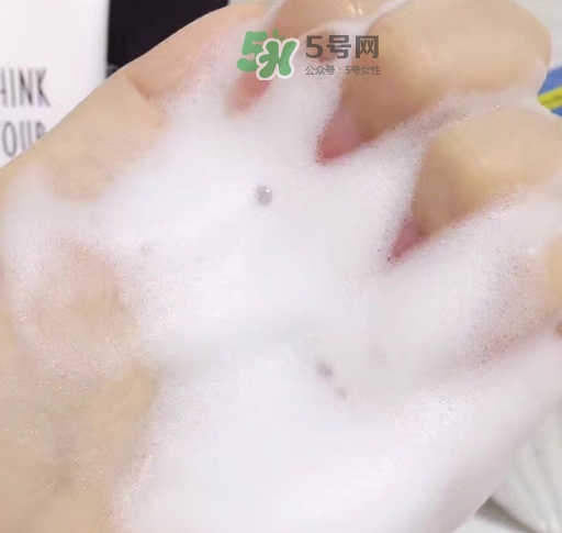 attenir艾天然潔面泡沫怎么樣？艾天然洗面奶好用嗎？