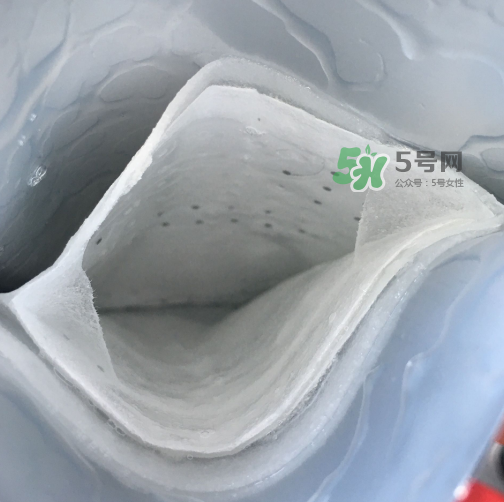 伊貝詩(shī)面膜怎么樣？伊貝詩(shī)面膜有熒光劑嗎？