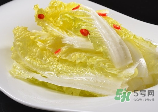 娃娃菜可以隔夜吃嗎？娃娃菜有黑點怎么回事