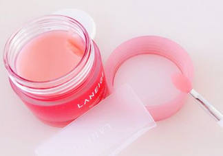 蘭芝唇膜可以放冰箱嗎？蘭芝唇膜能放冰箱嗎？