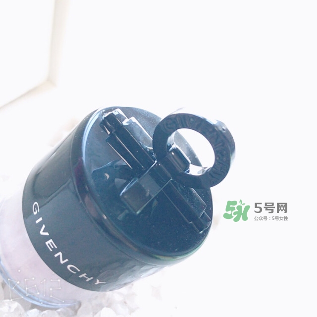 紀梵希蘑菇散粉色號怎么選？紀梵希蘑菇散粉色號試色