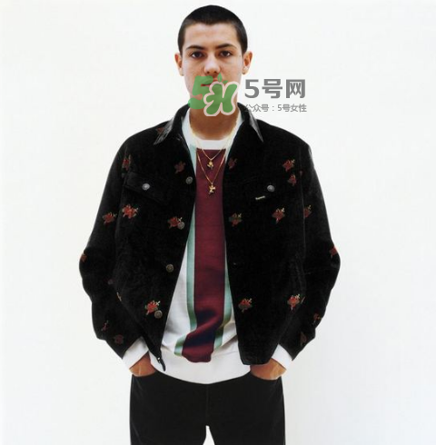 supreme2017秋冬系列什么時候發(fā)售？supreme秋冬新品發(fā)售時間