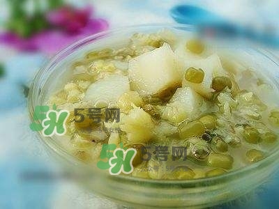 荸薺可以生吃嗎？女人吃荸薺有什么好處？