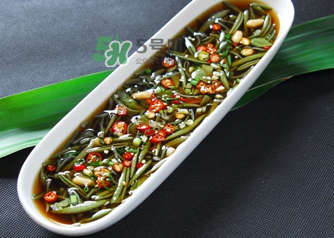 莼菜是發(fā)物嗎？莼菜涼拌要過開水嗎